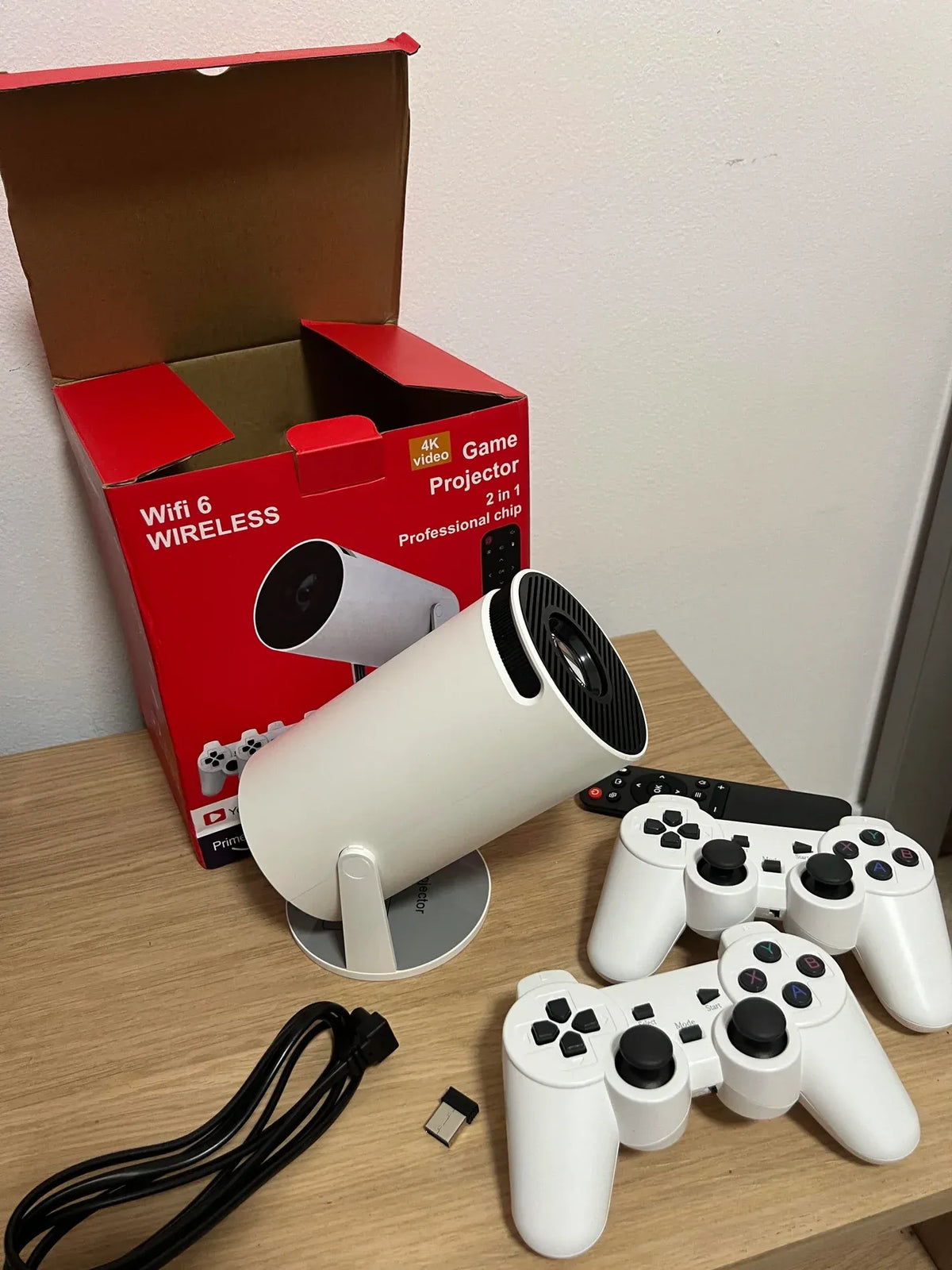 🎮 Retro Game Projector – Thousands of Classic Games, Big Screen, Plug & Play